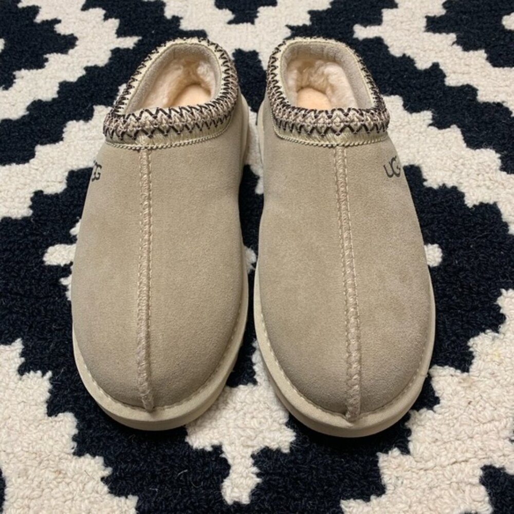 UGG Tasman Women’s Shoes Size 4, 5, 6, 7, 8. - Picture 4 of 5